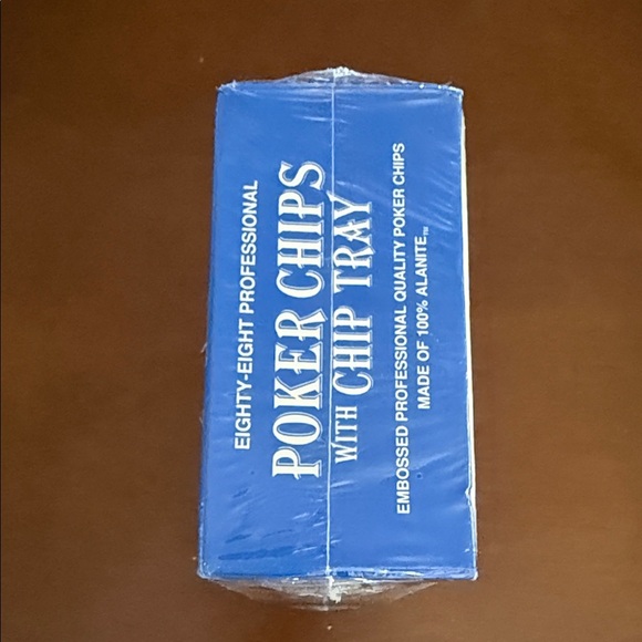 Professional Alanite Poker Chips with Stackable Tray. Brand New in box. - Picture 5 of 7